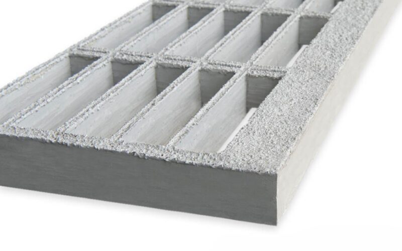 Traptrede paneel grijs kunststof gvk, onderdeel trap constructie