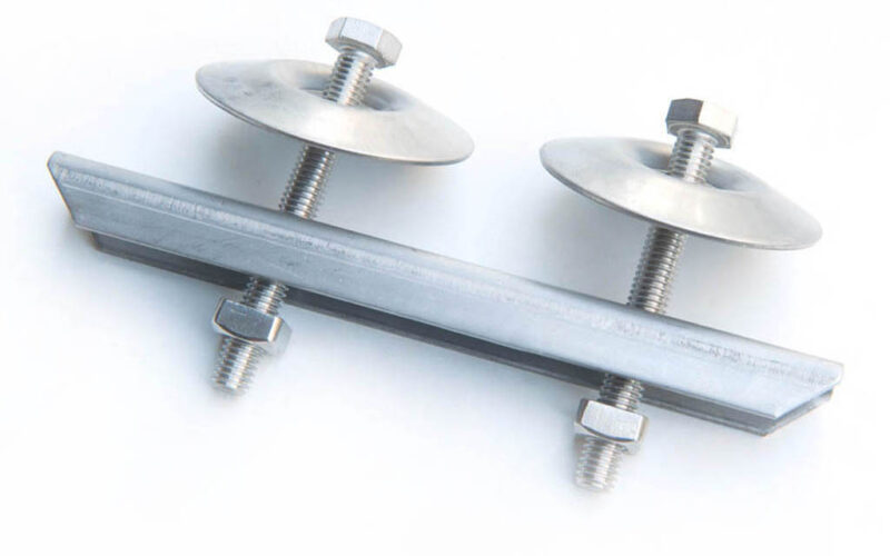 koppelclip thermisch verzinkt voor kunststof looproosters GVK